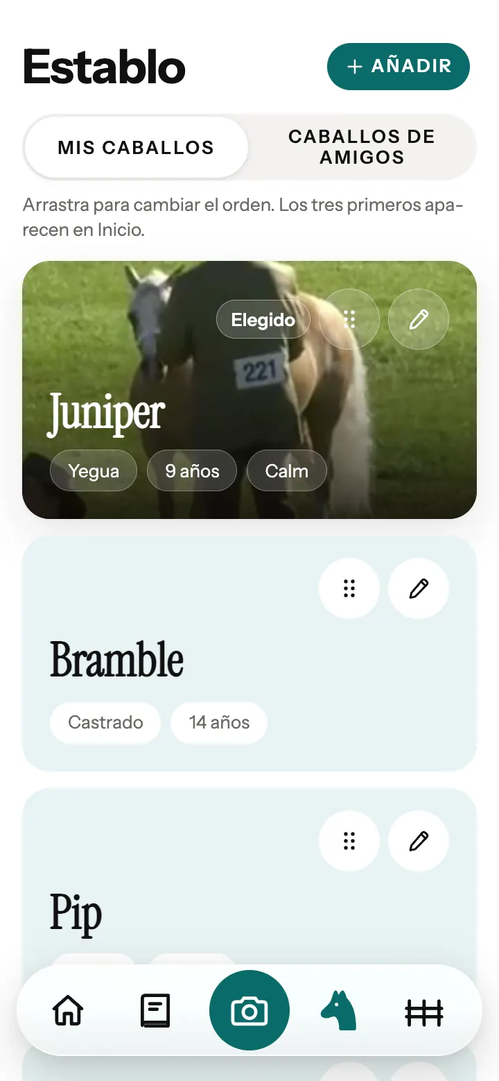 El Establo en la app Neigh: una ficha para cada caballo, con su sexo y edad.