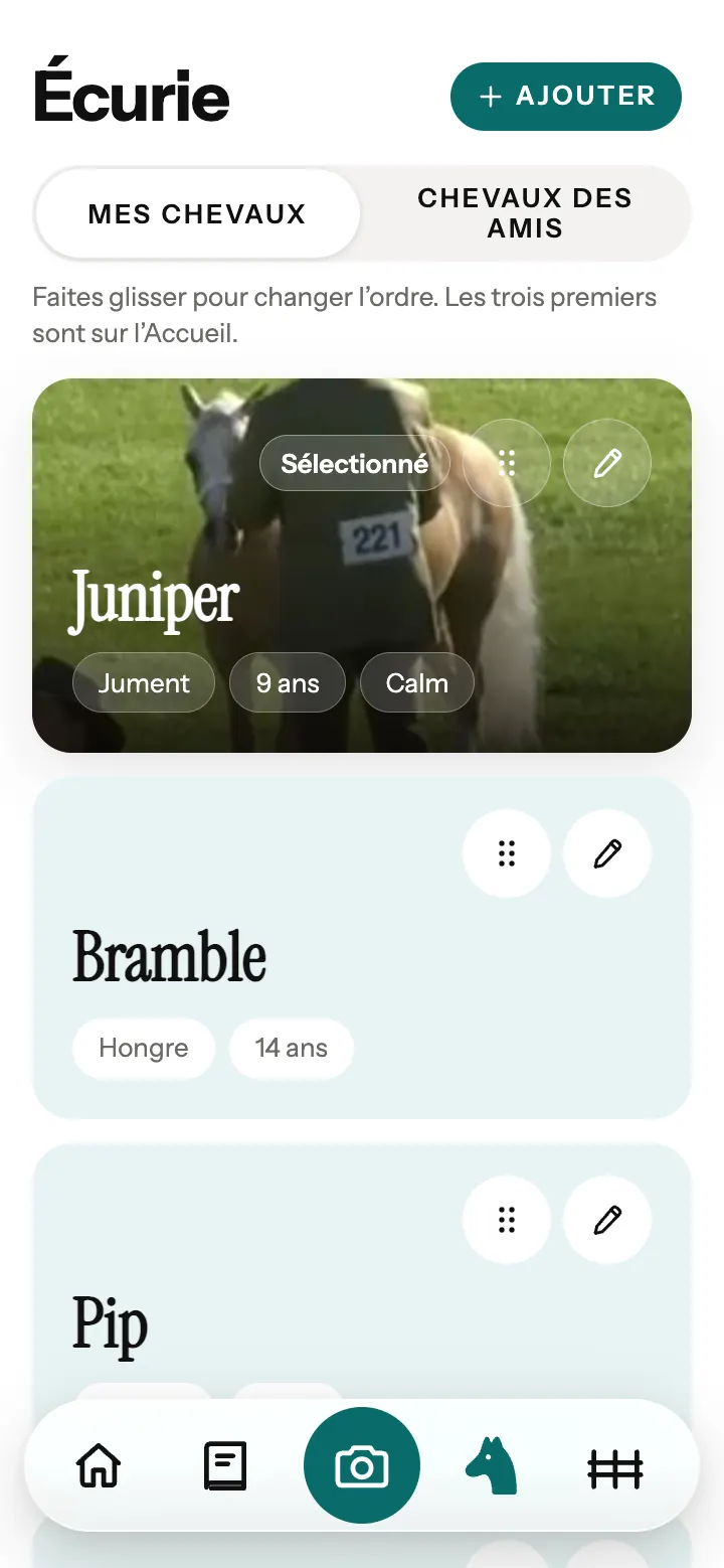 L’Écurie dans l’appli Neigh : une fiche par cheval, avec son sexe et son âge.